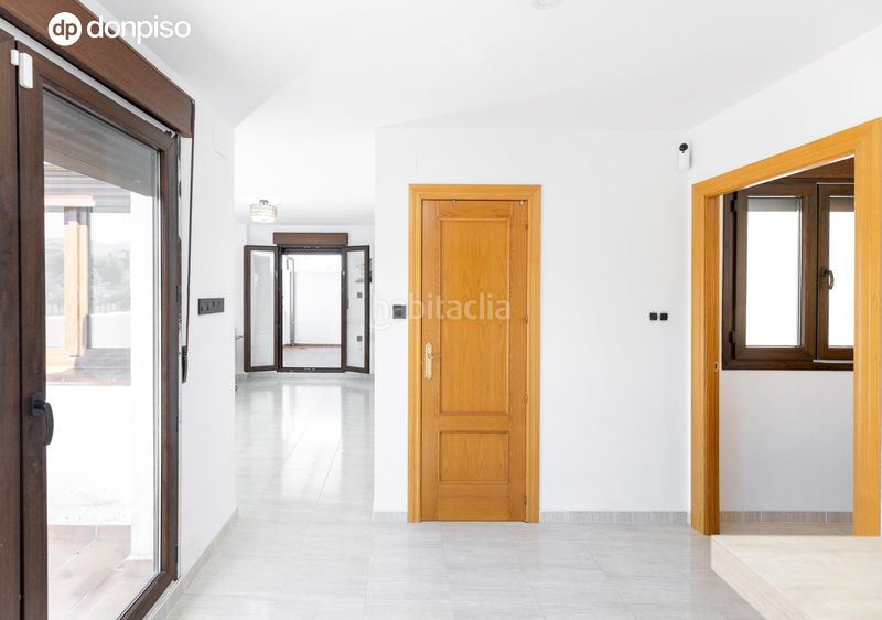 Foto 0d40ef95-8679-4485-9d57-04a4e9ebb6b5. Àtic amb calefacció a Gójar