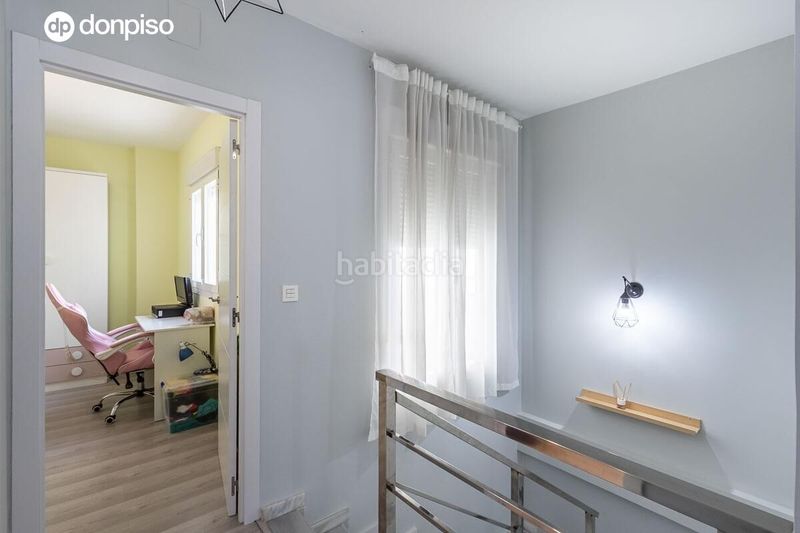 Foto c5be9763-fb6a-48aa-a700-65be9c37328d. Casa adossada amb calefacció aparcament a Gójar