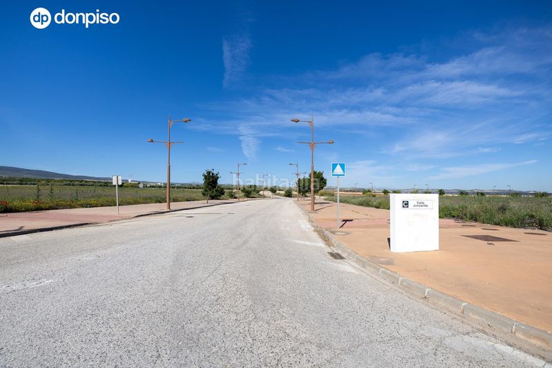 Foto a25a3951-4f58-4174-be35-36b212131692. Area edificabile industriale in calle calle juncarillo in Escúzar