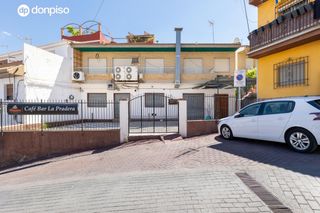 Edificio  Calle de las higueras. Gran oportunidad, edificio a la venta en barrio de monachil.