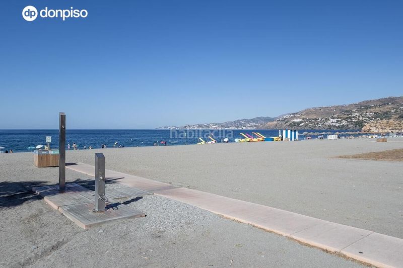 Foto 846df8a6-6df2-419e-9ffa-691ab1611088. Dúplex amb piscina a Salobreña costa Salobreña