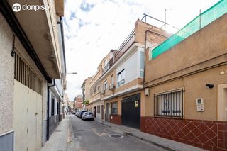 Casa a schiera  Calle calle venezuela
