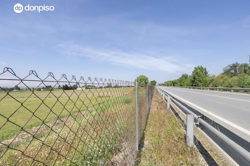 Foto d7d1e542-5029-437b-b573-d04b5ad2489b. Finca rústica a Camino de Ronda Granada