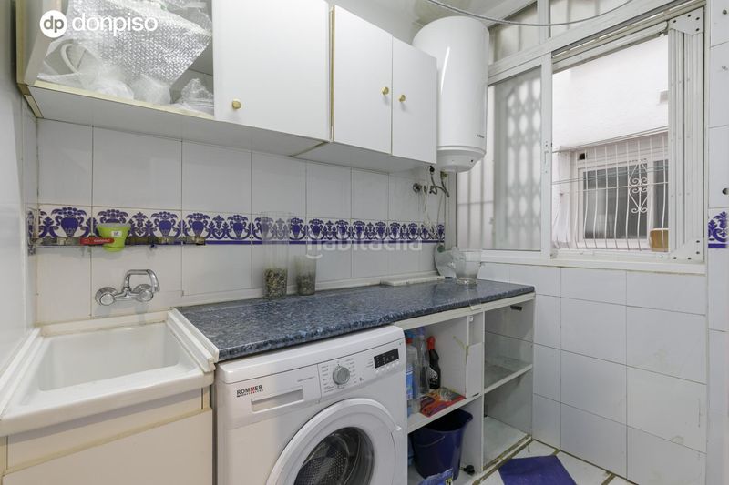 Foto a9575817-1e10-4e1d-a1e7-dbda85cc4e47. Piso espectacular piso reformado con vistas despejadas al parque garcía lorca zona ronda arabial en Granada