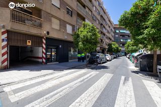 Aparcament cotxe a Calle de las casillas de prats 5. Magnífica cochera junto plaza de gracia.