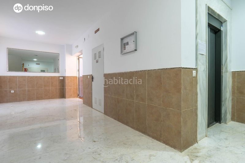Foto b8c23bb5-d63c-4212-9c02-90d1abeb8d3c. Apartament amb piscina a Punta La Mona Almuñécar