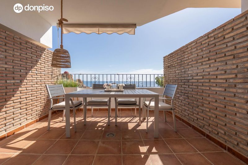 Foto ccd2df81-b53c-4f58-97fc-ed27909c26ca. Apartament amb piscina a Punta La Mona Almuñécar