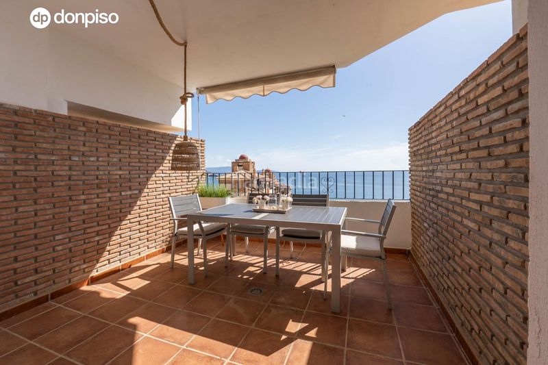 Foto ced3dad5-b529-482f-a8ba-18772845a77e. Apartament amb piscina a Punta La Mona Almuñécar