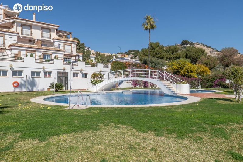 Foto d1e88a81-e5d8-40ed-aa96-00a32f731d1c. Apartament amb piscina a Punta La Mona Almuñécar