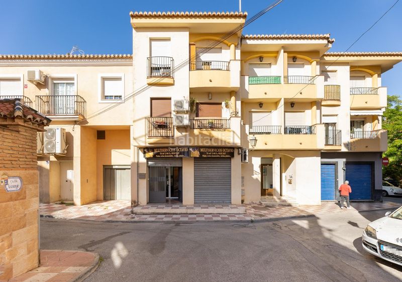 Foto 3a88bc93-9075-4daf-b980-8d2cce90a934. Local comercial  con 100m2 en la zubia en Zubia (La)