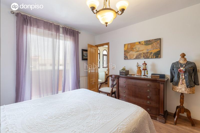 Foto 16082636-6fd9-46fa-a89a-aeb2aa6b67a5. Chalet exclusiva vivienda premium en la zubia en La Zubia Ciudad Zubia (La)