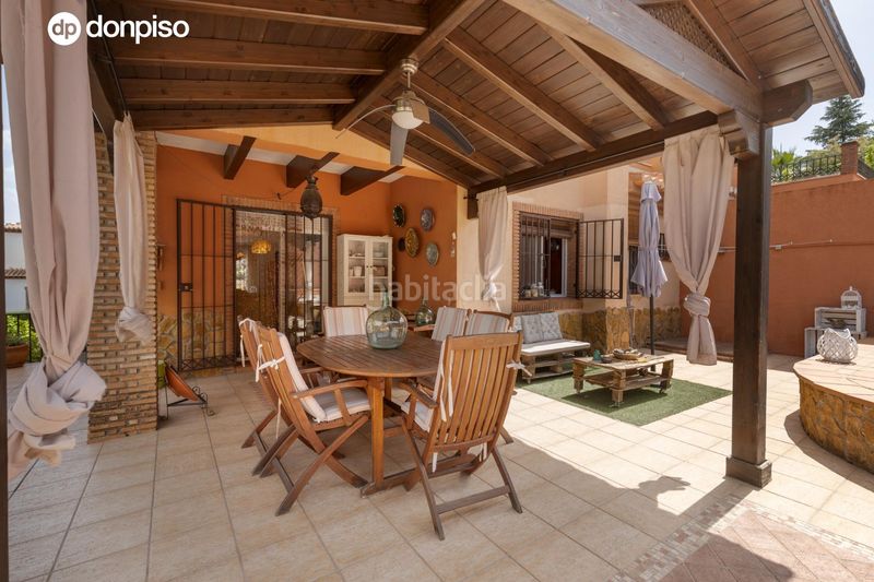 Foto 20d6e428-f619-4dc2-ac3a-0ca4c0266ae2. Chalet exclusiva vivienda premium en la zubia en La Zubia Ciudad Zubia (La)