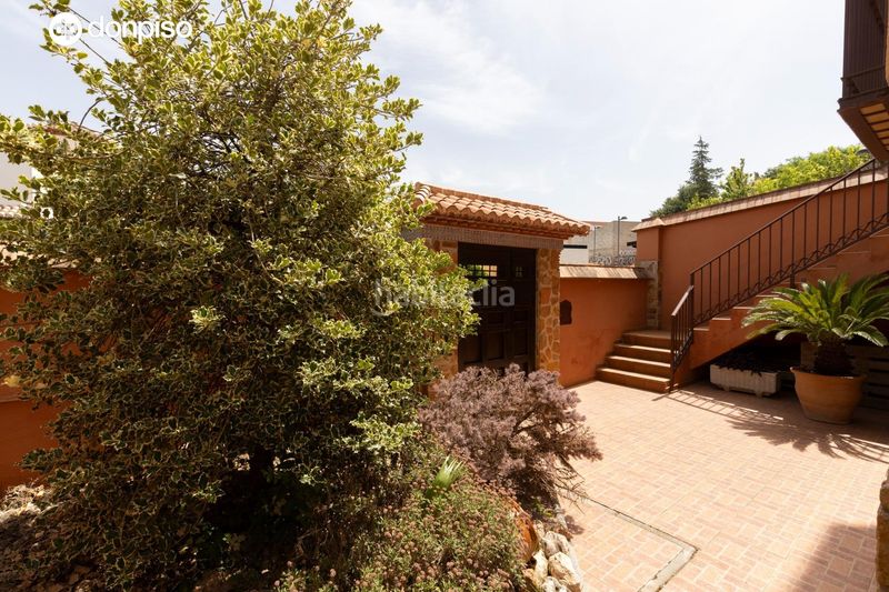 Foto 2fb72957-fbe3-4cff-a669-6c716c653754. Chalet exclusiva vivienda premium en la zubia en La Zubia Ciudad Zubia (La)