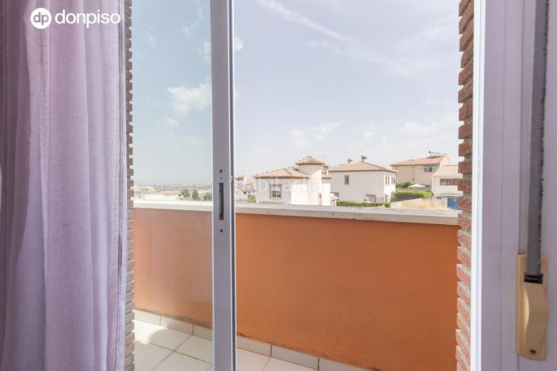 Foto 3cb365fc-0897-4719-babe-bd65f9b9e4e9. Chalet exclusiva vivienda premium en la zubia en La Zubia Ciudad Zubia (La)