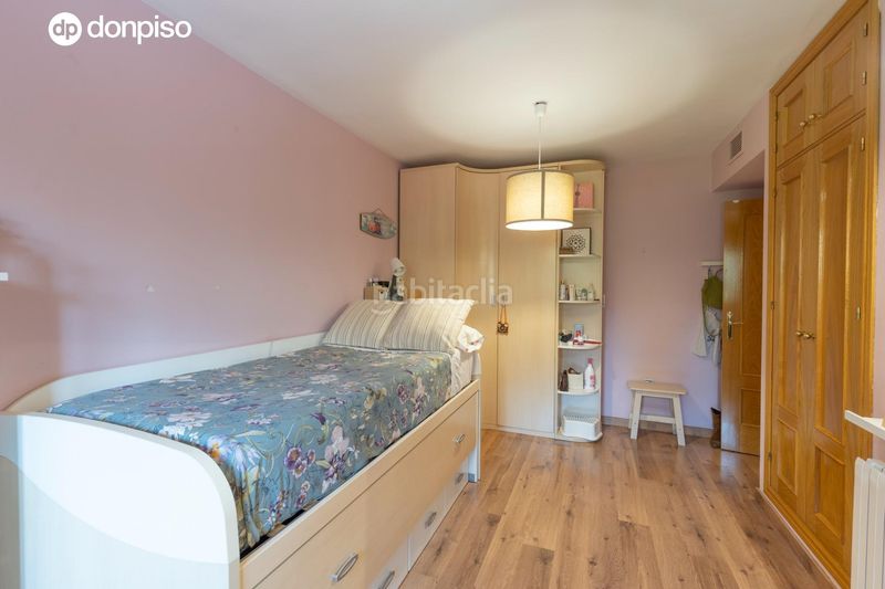 Foto 52153e4e-1398-4cdf-bc4f-f3f0c4c71dc5. Chalet exclusiva vivienda premium en la zubia en La Zubia Ciudad Zubia (La)