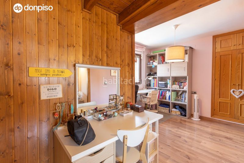 Foto 799368e7-fe93-4485-8e46-e115df8e8cd4. Chalet exclusiva vivienda premium en la zubia en La Zubia Ciudad Zubia (La)