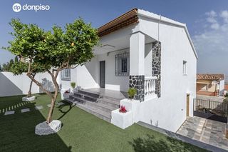 Casa  Calle harales. Casa en venta en monachil granada  amplia, luminosa y con gran p