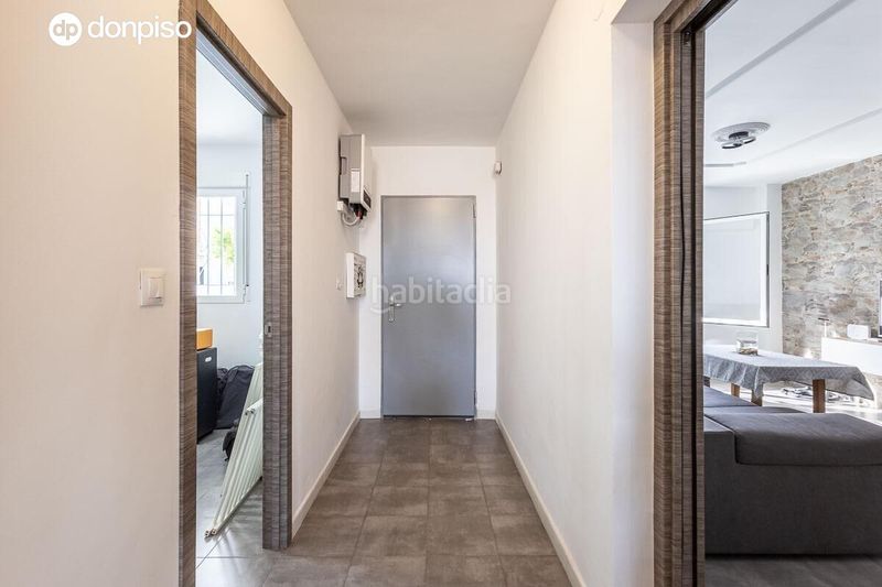 Foto f6fc9d23-21bc-4d5b-b66d-d8c64bdaa277. Casa amb aparcament a Barrio de la Vega Monachil