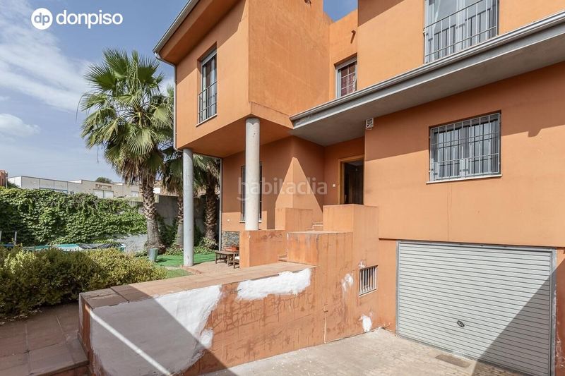 Foto 6b6b5ff8-ae12-4b2e-9583-553305143263. Casa aparellada amb calefacció aparcament a Jun