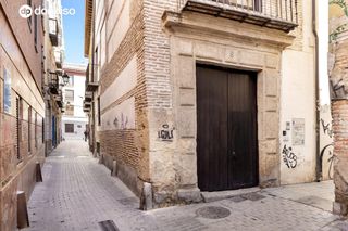 Office space in Placeta castillejos 8. Oficina acondicionada como vivienda con encanto en pleno centro