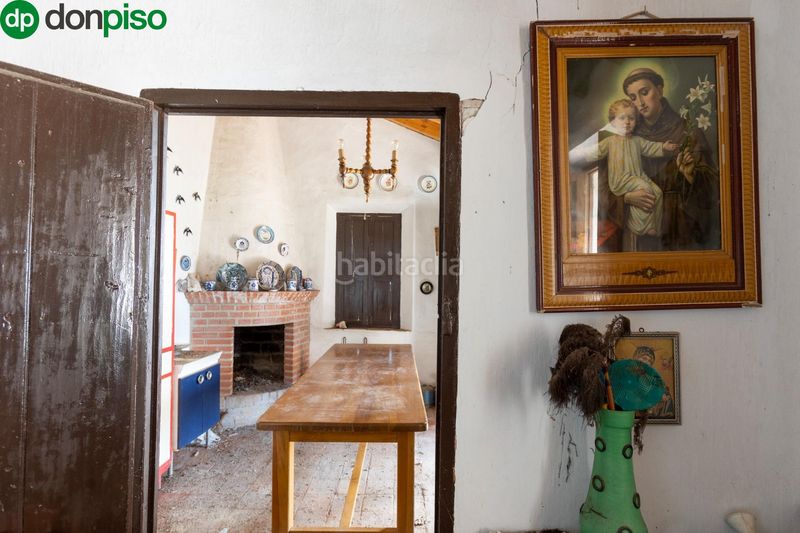 Foto a9cd3946-fb83-44d2-b85c-f45159216928. Masia a Lobres Salobreña