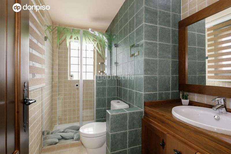 Foto 4aeedee7-e058-4e8e-8569-af7748d7c20b. Casa amb calefacció aparcament a Jun
