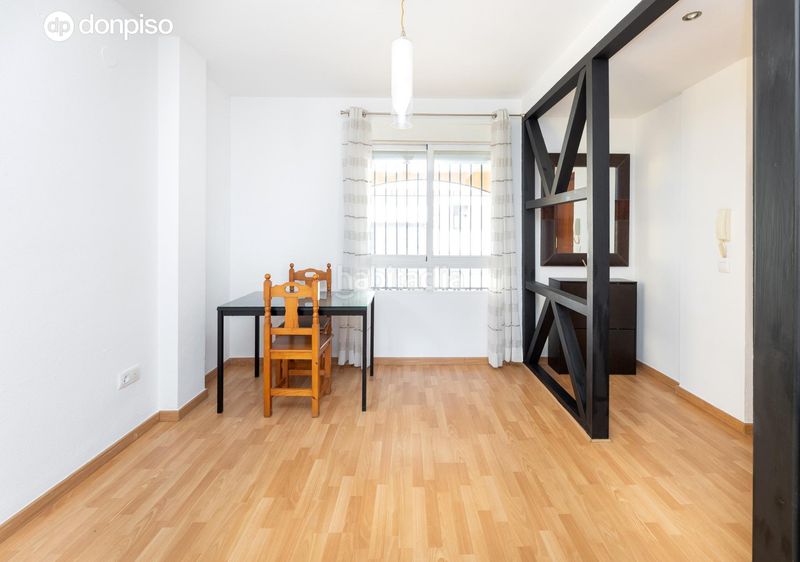 Foto f4cd7e56-4466-499e-a1a8-4037e3840369. Planta baixa amb aparcament a Poniente Armilla