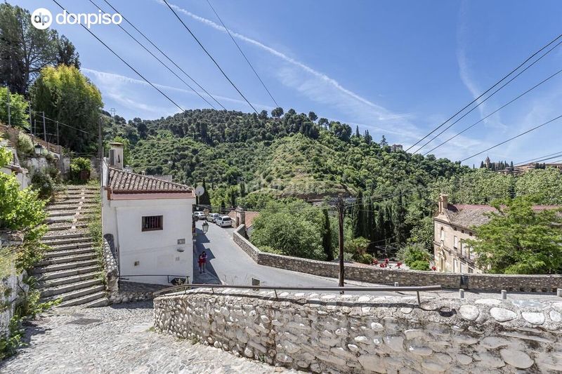 Foto 2a2ba5c6-c1db-4ac6-94a4-dc8a56a92627. Casa amb aparcament a Barrio de Albaicín Granada
