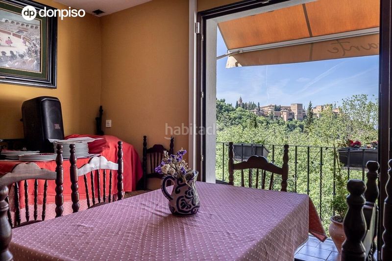 Foto a29354f9-a6a8-456f-b6b6-d92e2eb71b3f. Casa amb aparcament a Barrio de Albaicín Granada