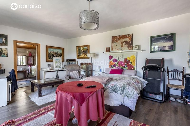 Foto cd3aa368-2746-496e-8aaa-b595737c8504. Casa amb aparcament a Barrio de Albaicín Granada