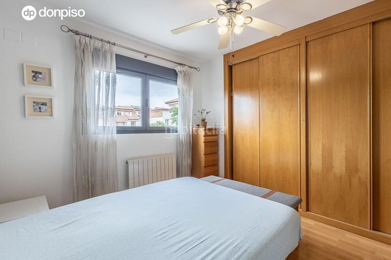 Foto 3d8d3f32-94ab-402c-abe8-d03f092e8258. Casa adossada amb calefacció aparcament a Poniente Armilla