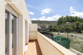 Casa adossada  Calle c. la esperanza, 7. Casa adosada vpo en alquife  amplitud, tranquilidad y una gran o