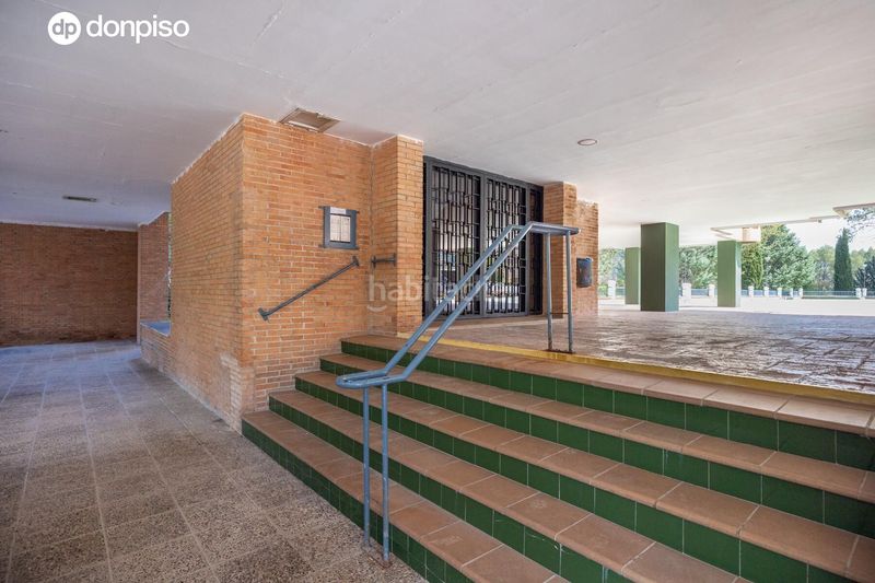 Foto 2e60b3b7-7baa-4b2a-9d63-fa9344011104. Pis amb aparcament piscina a Albolote