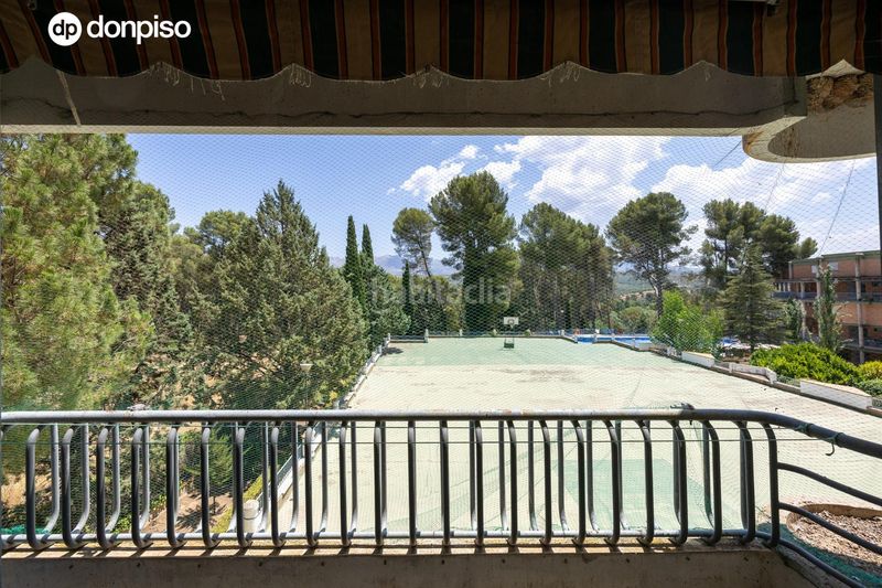 Foto 5de6f2ee-ed88-41a2-adb0-90400c70272f. Pis amb aparcament piscina a Albolote