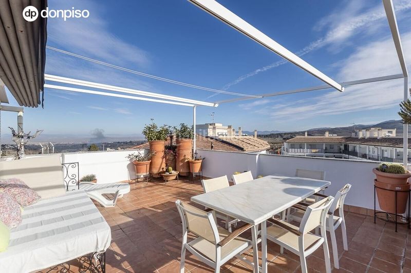 Foto e5ad7b56-8e66-4d92-8d43-9617eb4021b1. Edifici a Dílar