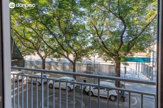 Pis a Calle halcon 24. Amplia vivienda de 4 dormitorios con plaza de garaje opcional en