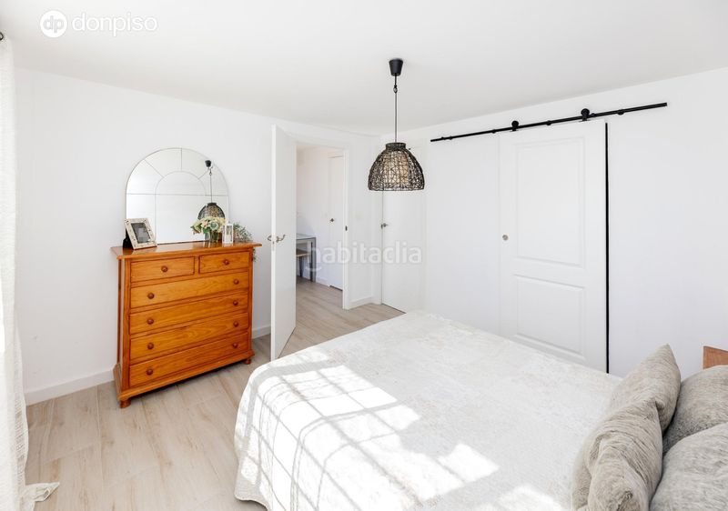 Foto 0dba97b8-7c2e-4853-9477-7b31f9be667b. Casa amb aparcament a Nívar