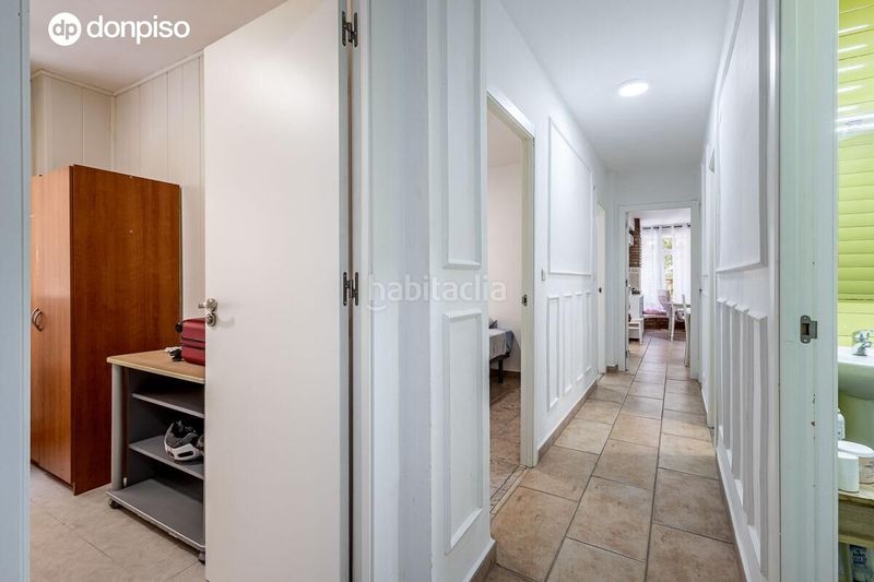 Foto cb8e6cef-18b1-4618-b69d-4dbabe09e1e5. Pis a Barrio de Zaidín Granada