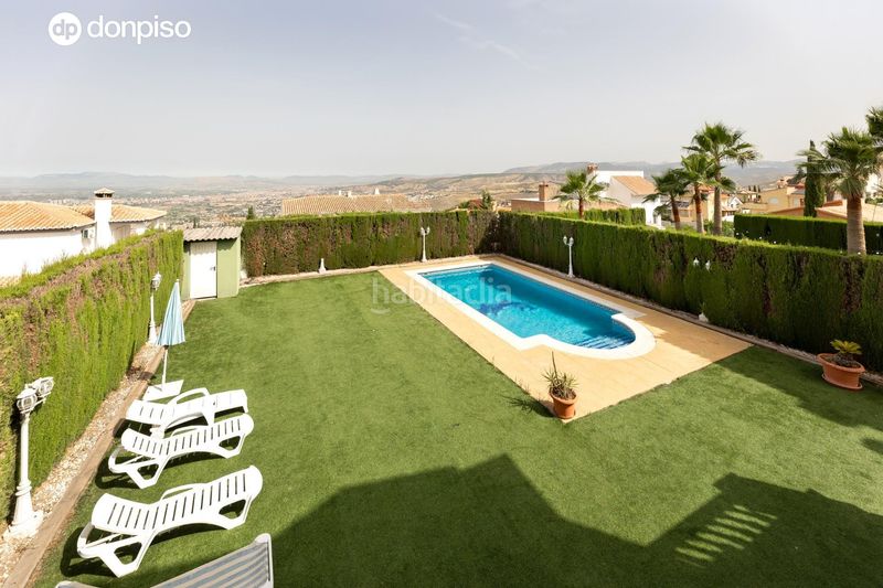 Foto c6309519-a79a-4d73-abf0-46726929a951. Xalet amb calefacció aparcament piscina a Barrio de la Vega Monachil