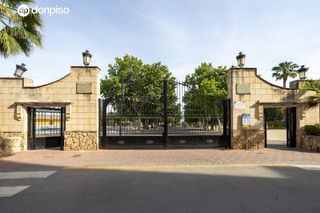 Terreny residencial  Calle martires. Exclusiva finca con 30.000 m2 de suelo urbanizable en ogíjares g