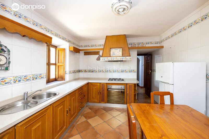 Foto 328f2a76-ca16-4147-abea-9e48fdf8984a. Casa amb calefacció piscina a Ogíjares