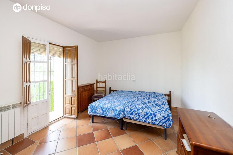 Foto 802a80b6-2b95-44b2-8561-c44393ae7a94. Casa amb calefacció piscina a Ogíjares