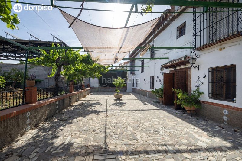 Foto f9f1a32e-64de-44c3-b40e-082b7e8d0422. Casa amb calefacció piscina a Ogíjares