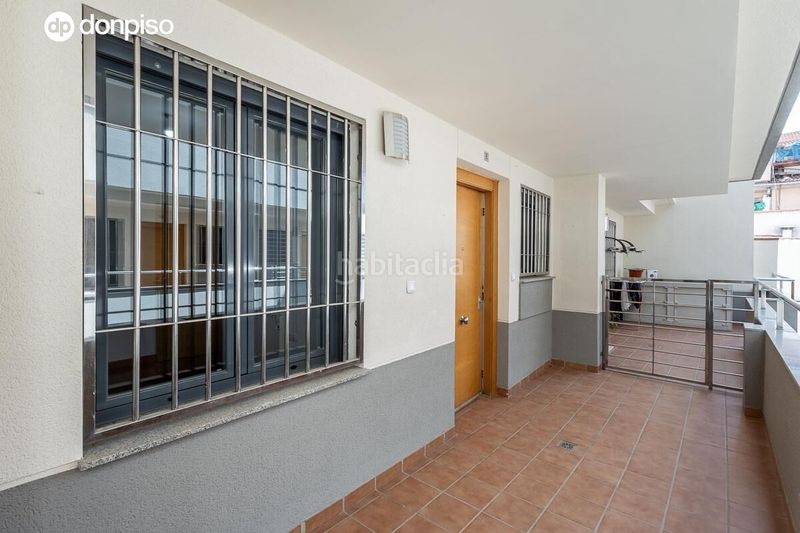 Foto 5ad9f174-f47d-4190-b244-67c2fd3bc55b. Pis a calle calle san miguel 15 a Poniente Armilla