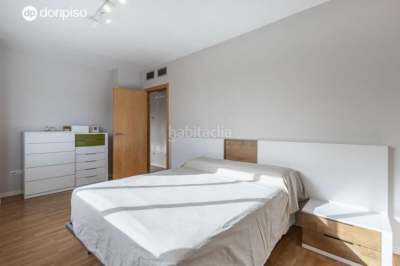 Foto bed1a713-8c9c-455a-a267-b774a00cfc89. Pis a calle calle bacaque 2 a Carretera de Granada-La Alcazaba Alhendín