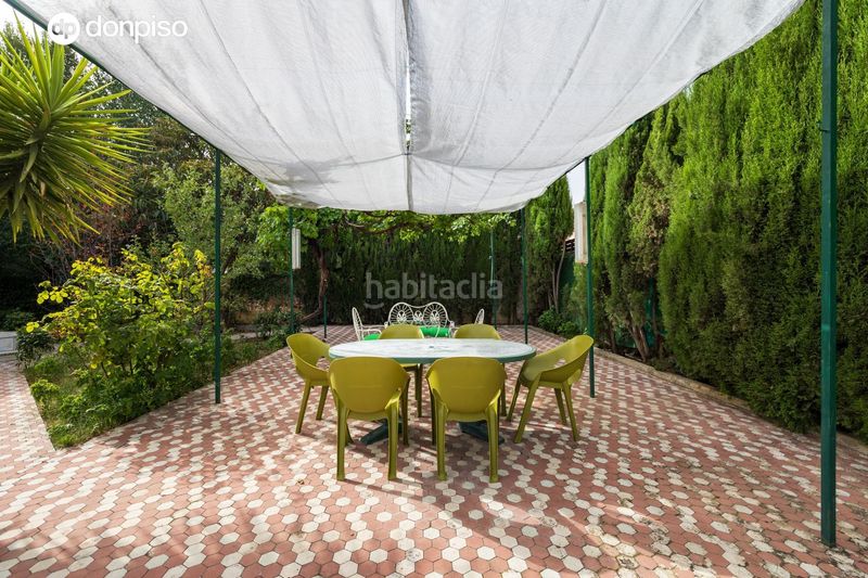Foto 0f87802b-8497-42d2-aa4c-8d45bdcd3da8. Xalet amb calefacció aparcament piscina a San Miguel Armilla