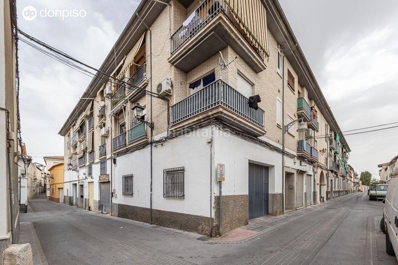 Foto e7b2ba39-f486-4d4c-80c4-dfcf70f0740d. Pis amb calefacció aparcament a Santa Fe