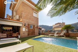 Chalet  C. la iruela, 45. Casa o chalet independiente en venta a 5 minutos del centro de g