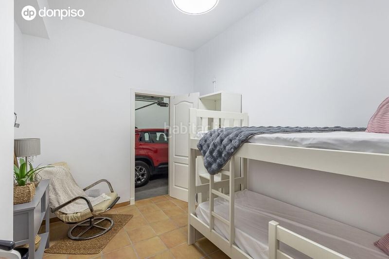 Foto b14dec84-2a61-40cc-9ff9-45325a69079e. Casa adossada amb aparcament piscina a Playa de Granada Motril