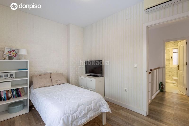 Foto bfea21ac-aaf9-4256-943c-963604ef36d4. Casa adossada amb aparcament piscina a Playa de Granada Motril